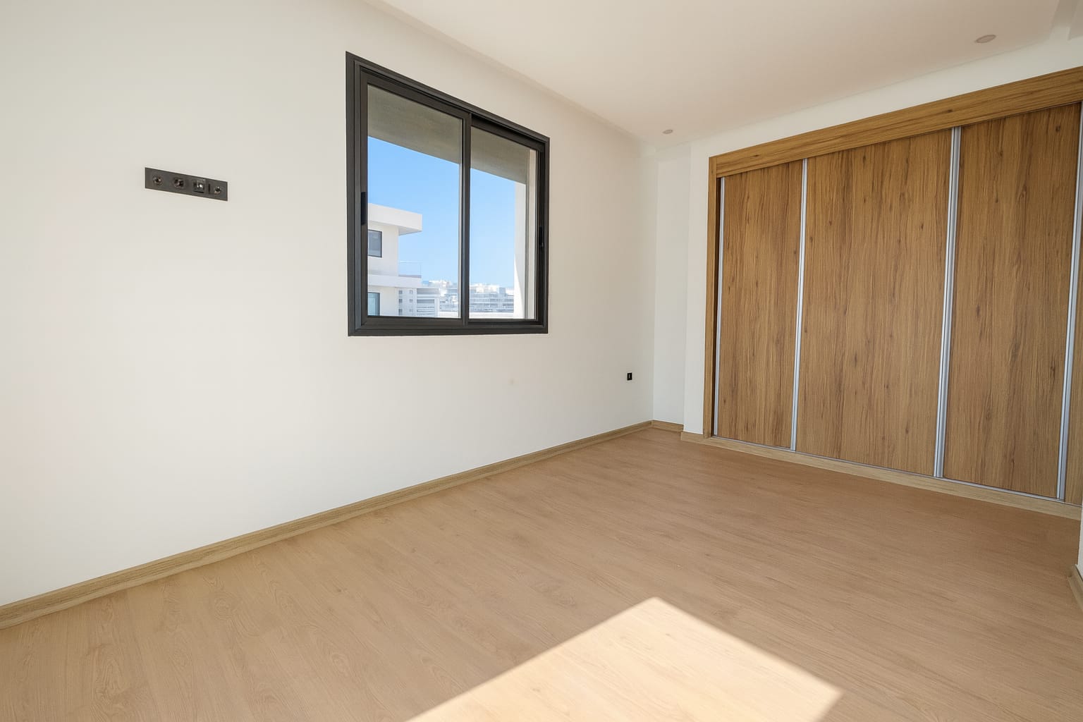 WhatsApp Image 2025-11-28 at 19.13.39